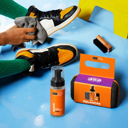 Sneakare Quick Travel Shoe Cleaning Kit