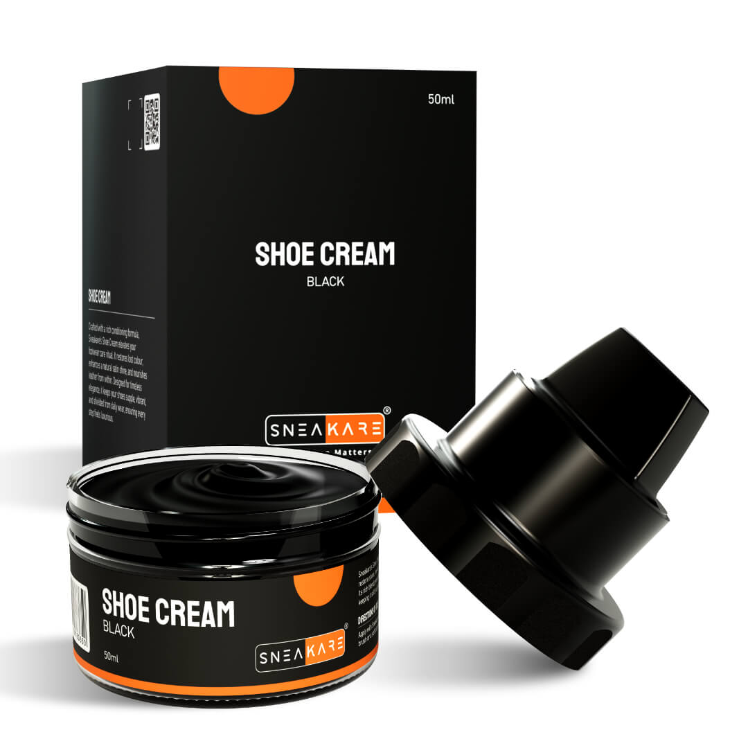 Shoe Cream with Built-In Applicator (Black 50ml)